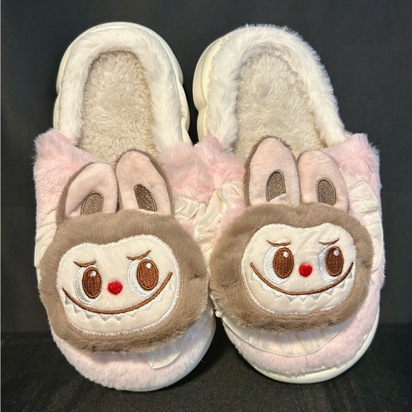 Cute Labubu Slippers - Picture 7 of 7